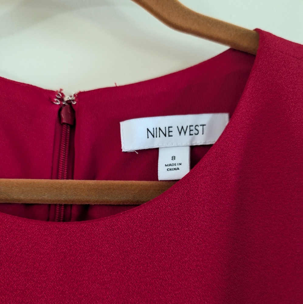 Nine West Red Sleeveless Tie-Waist Wide-Leg Jumpsuit - Picture 4 of 11
